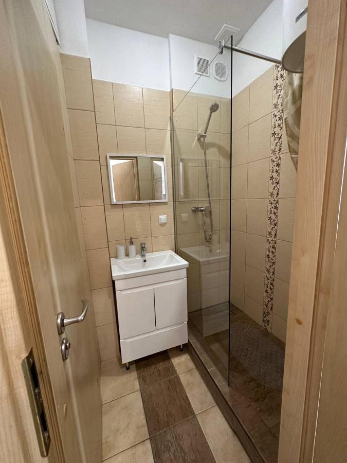 Apartaments Simsim Lviv Luaran gambar