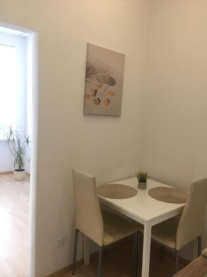 Apartaments Simsim Lviv Luaran gambar