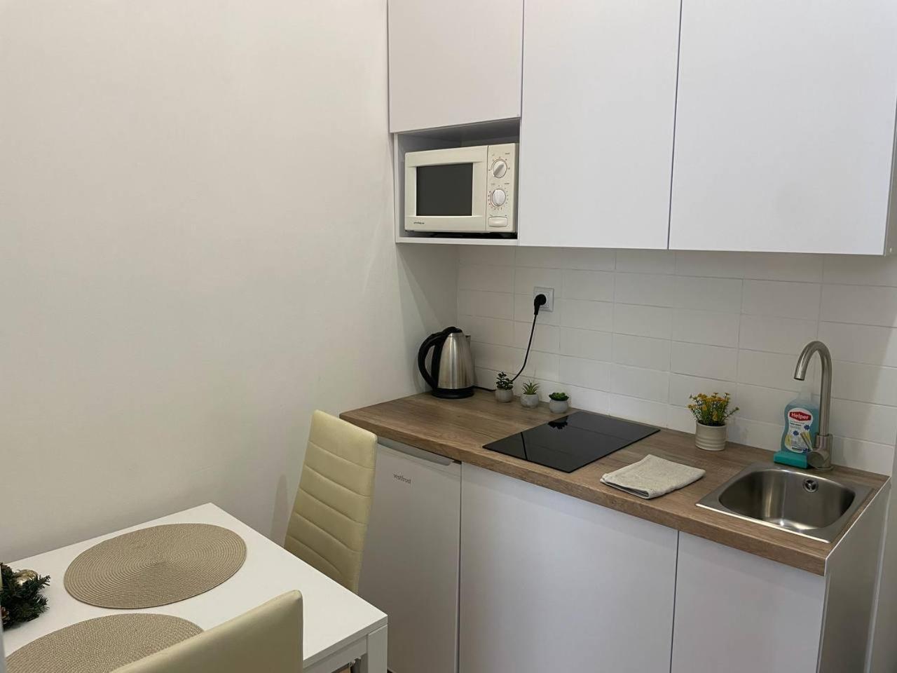 Apartaments Simsim Lviv Luaran gambar